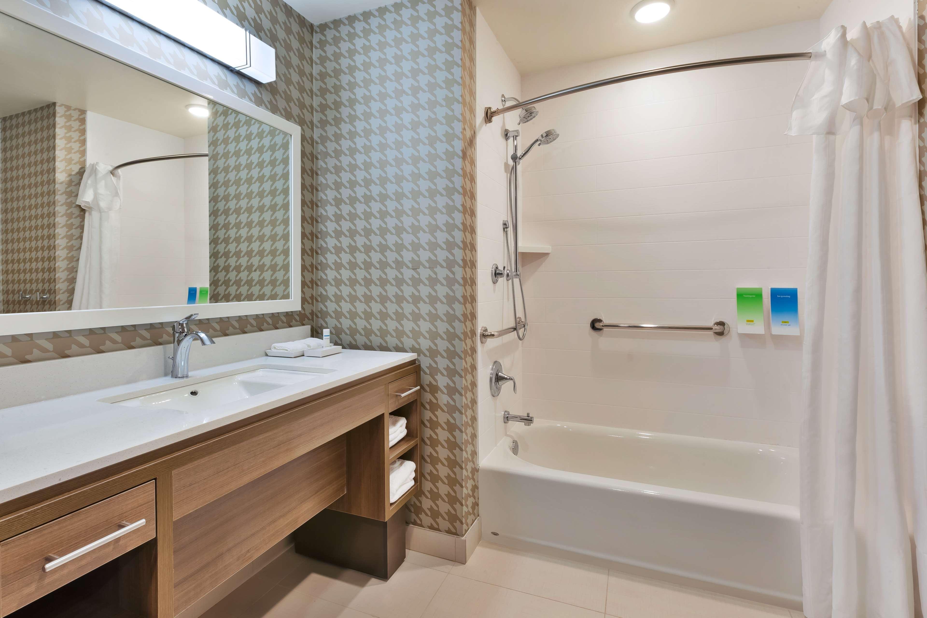 Home2 Suites By Hilton Grand Blanc Flint, Mi Exteriör bild
